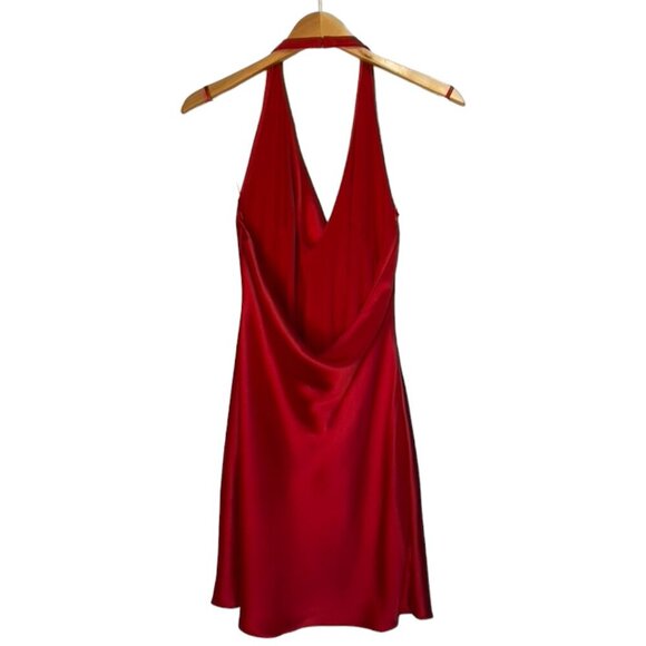 Mac Duggal Open Back Halter Dress - Picture 4 of 13